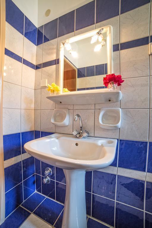 Villa Rebecca Agios Gordios  Phòng bức ảnh