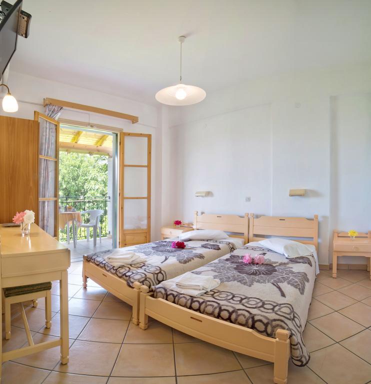 Villa Rebecca Agios Gordios  Ngoại thất bức ảnh