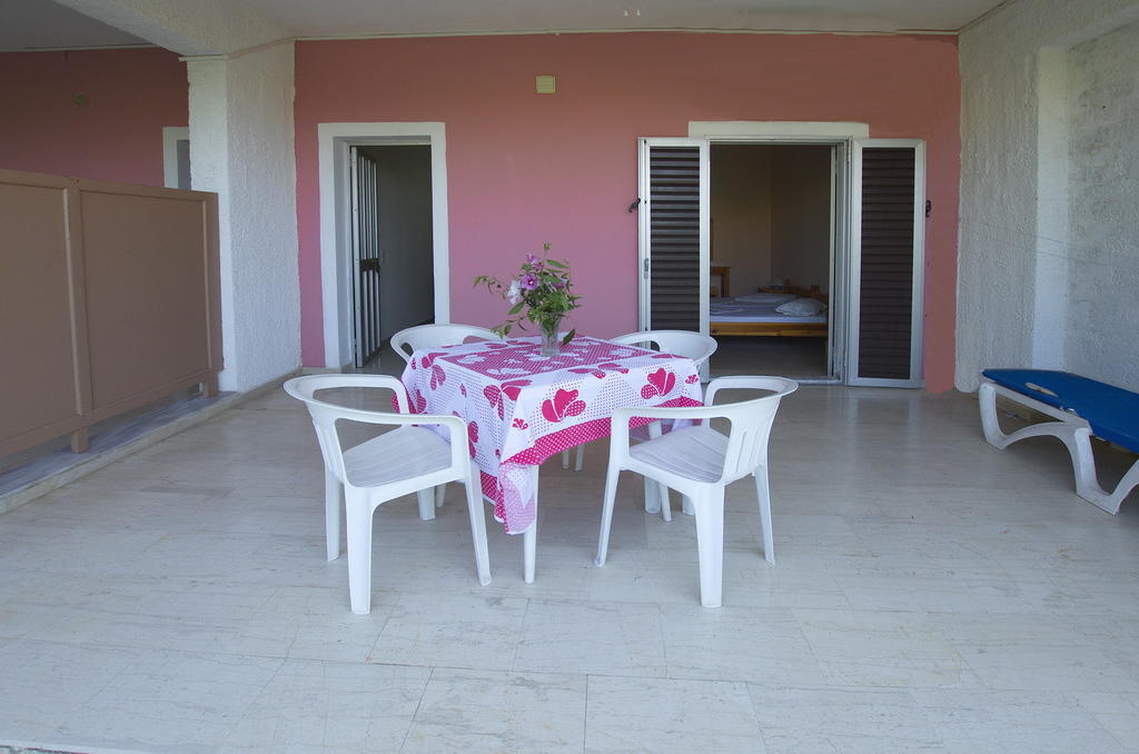 Villa Rebecca Agios Gordios  Ngoại thất bức ảnh
